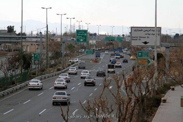تردد روان در معابر و بزرگراه های پایتخت