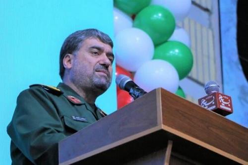 کارگران بسیجی پرچم دار پیشرفت و تولید هستند