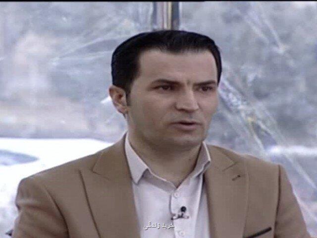 خدمت بی منت معلم کردستانی تألیف 21 کتاب و 15 نرم افزار آموزشی مجانی