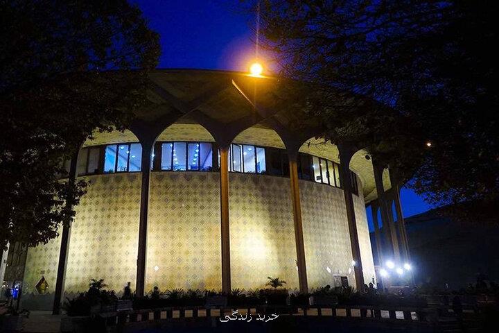 چرا ساماندهی محوطه ساختمان تئاتر شهر متوقف شد؟