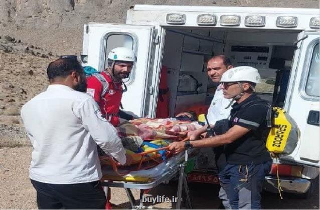 ۱۰مصدوم حادثه اتوبوس در سمنان ترخیص شدند ۱۶نفر بازهم تحت درمان