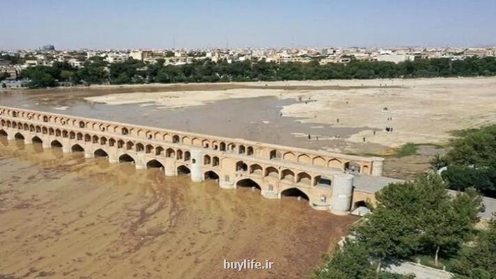 صدای پای آب در زاینده رود نبض حیات اصفهان تپیدن گرفت