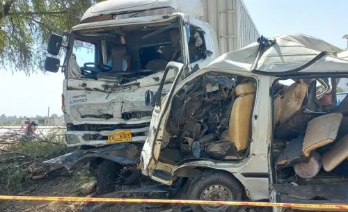 ۲ کشته و ۱۰ زخمی در تصادف جاده ای در استان پنجاب پاکستان