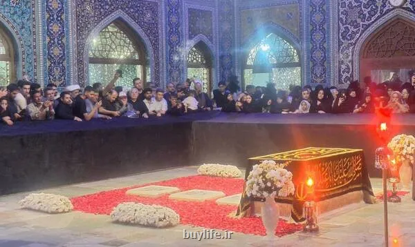 ۴ مسیر ویژه زیارت مرقد رهبر شهید در حرم رضوی بوجود آمد