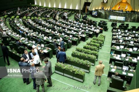 مستثنی شدن شهردار تهران از قانون منع بكارگیری بازنشستگان در انتظار نظر مجلس
